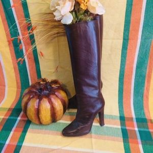 Below the knee leather boots